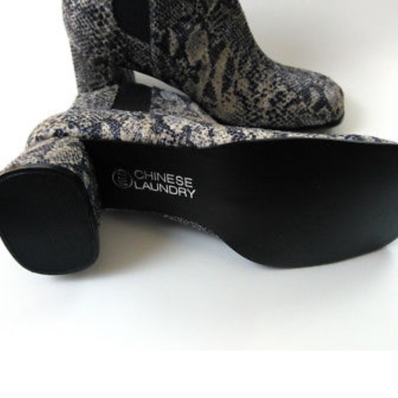 Chinese Laundry snakeskin print chunky ankle boot - Picture 5 of 7